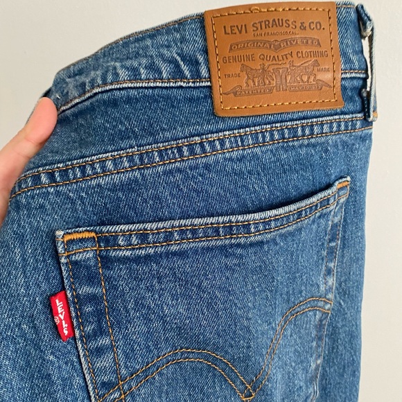 LEVI’S Wedgie Straight Jeans - Picture 4 of 6